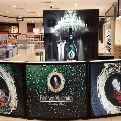 Leuchttheke, Leuchtresen, Fürst von Metternich Theke, Thekenbau ISINGERMERZ