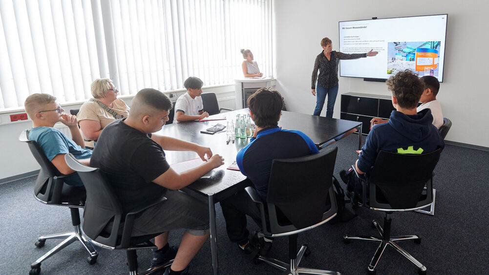 Betriebsbesichtigung, Ausbildung, Tischler, Schreiner, Messebau, Isingermerz, Wiesbaden, Job, Handwerk, Karriere, Planung, Projektleitung