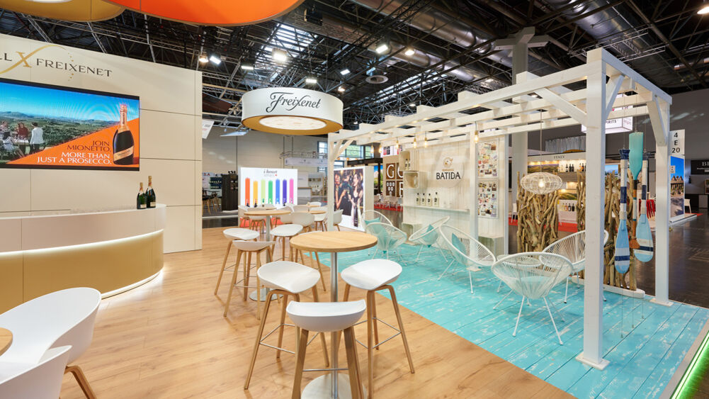 Messestand Henkell Freixenet, Messe Prowein, Düsseldorf, Isingermerz, Messestandbau