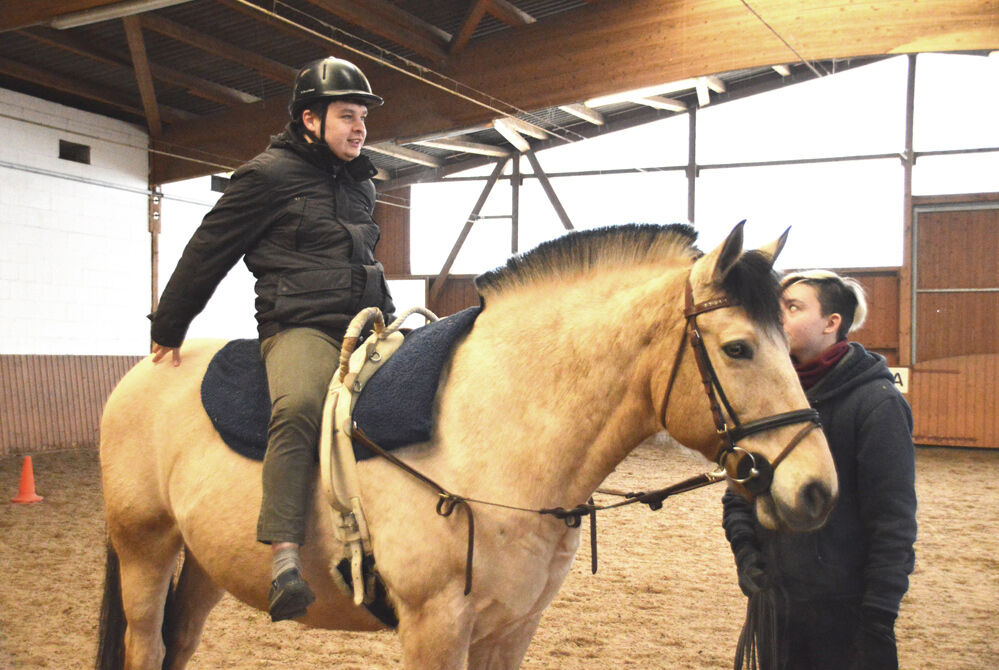 Springreitturnier, Wiesbaden, Lionssprung, Therapeutisches Reiten, Pfingstturnier