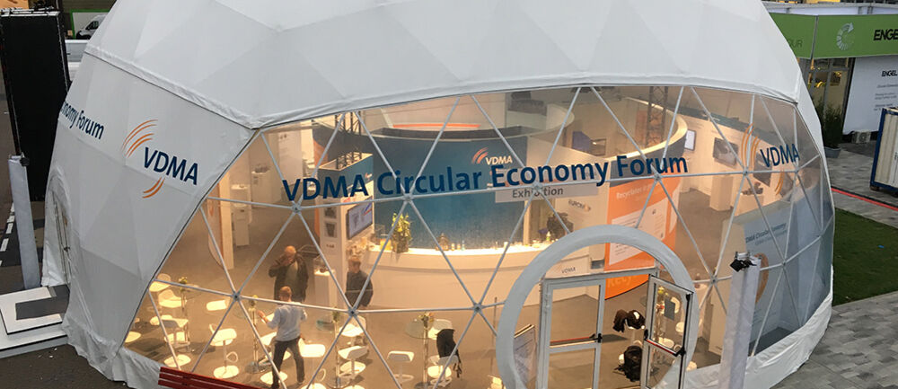 Messebau ISINGERMERZ, VDMA, Messe K, Nachhaltigkeit, Kreislaufwirtschaft, Messestand, Messestandgestaltung